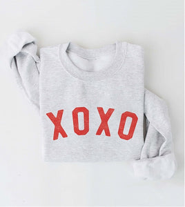 “XOXO" Graphic Sweatshirt